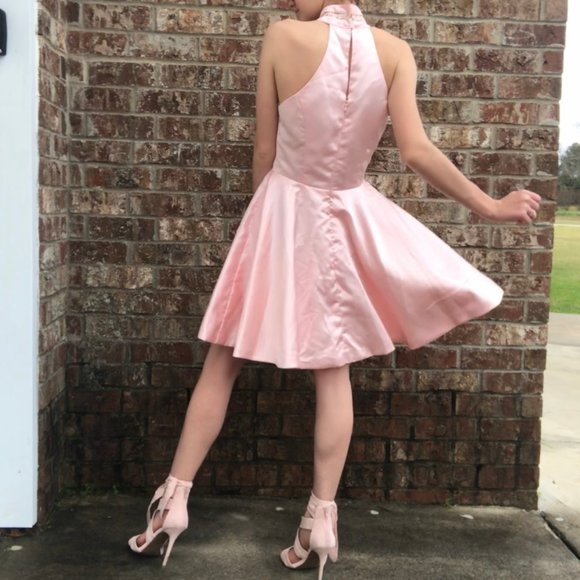 New Pink Satin Short Prom Dress With Lace Detail - Picture 2 of 2